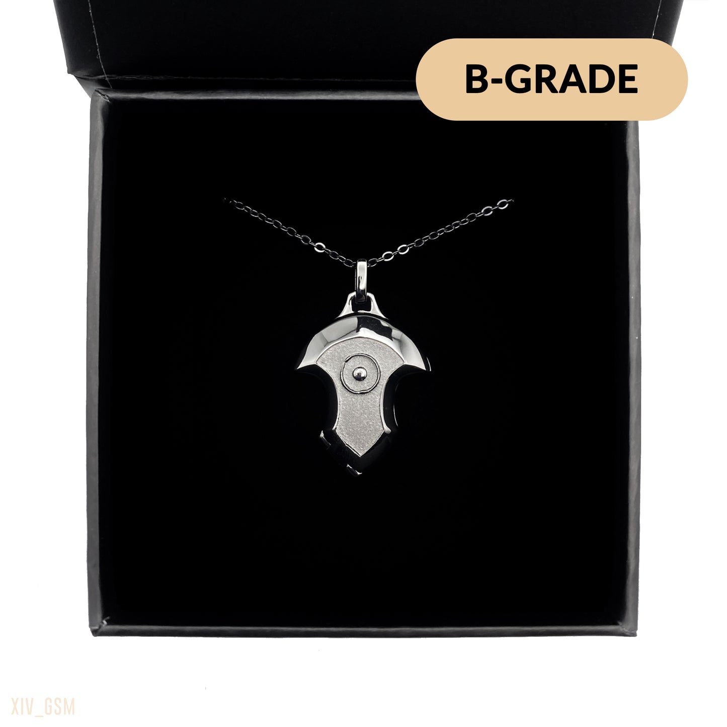 Legacy Locket of the Traveler [B-GRADE]