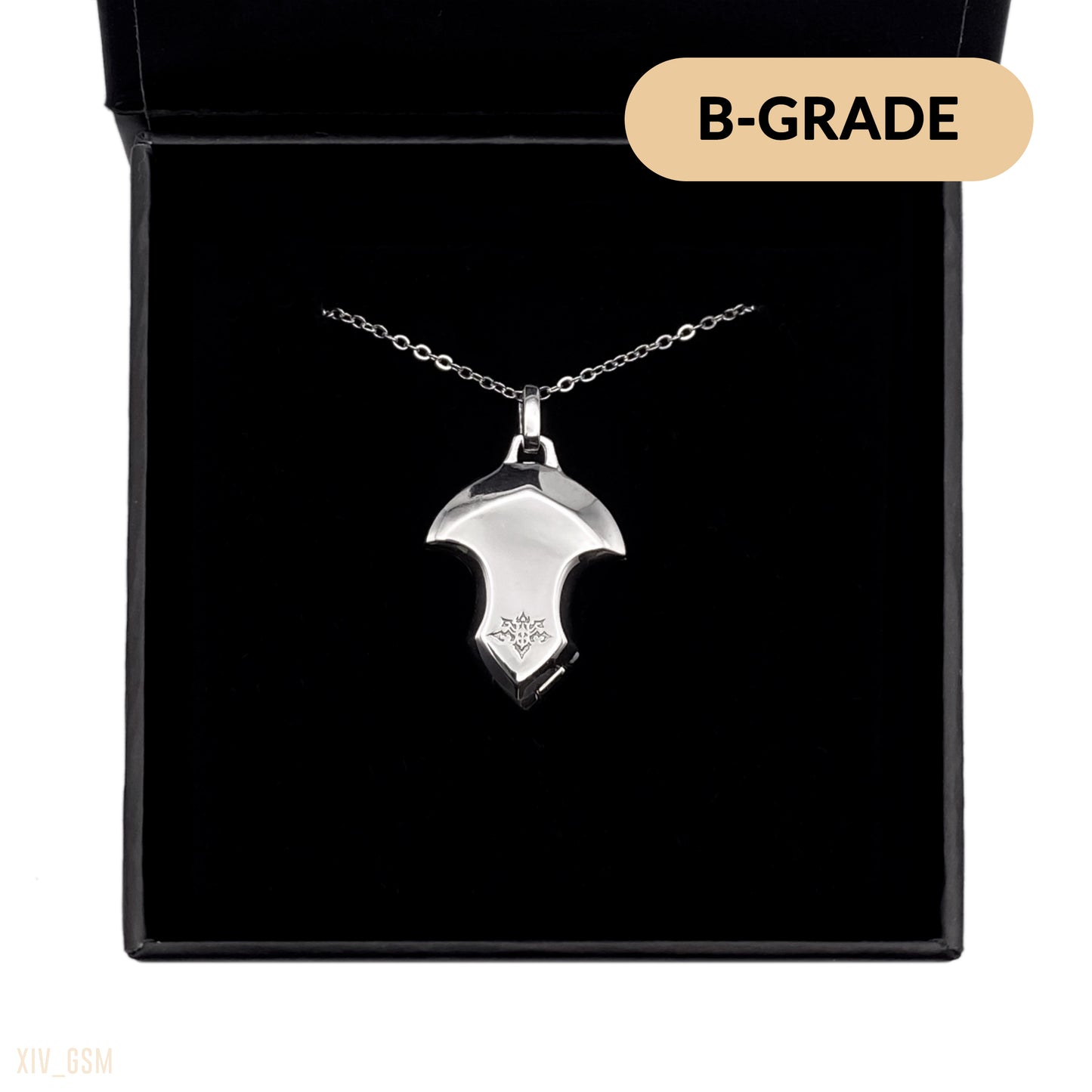 Legacy Locket of the Traveler [B-GRADE]